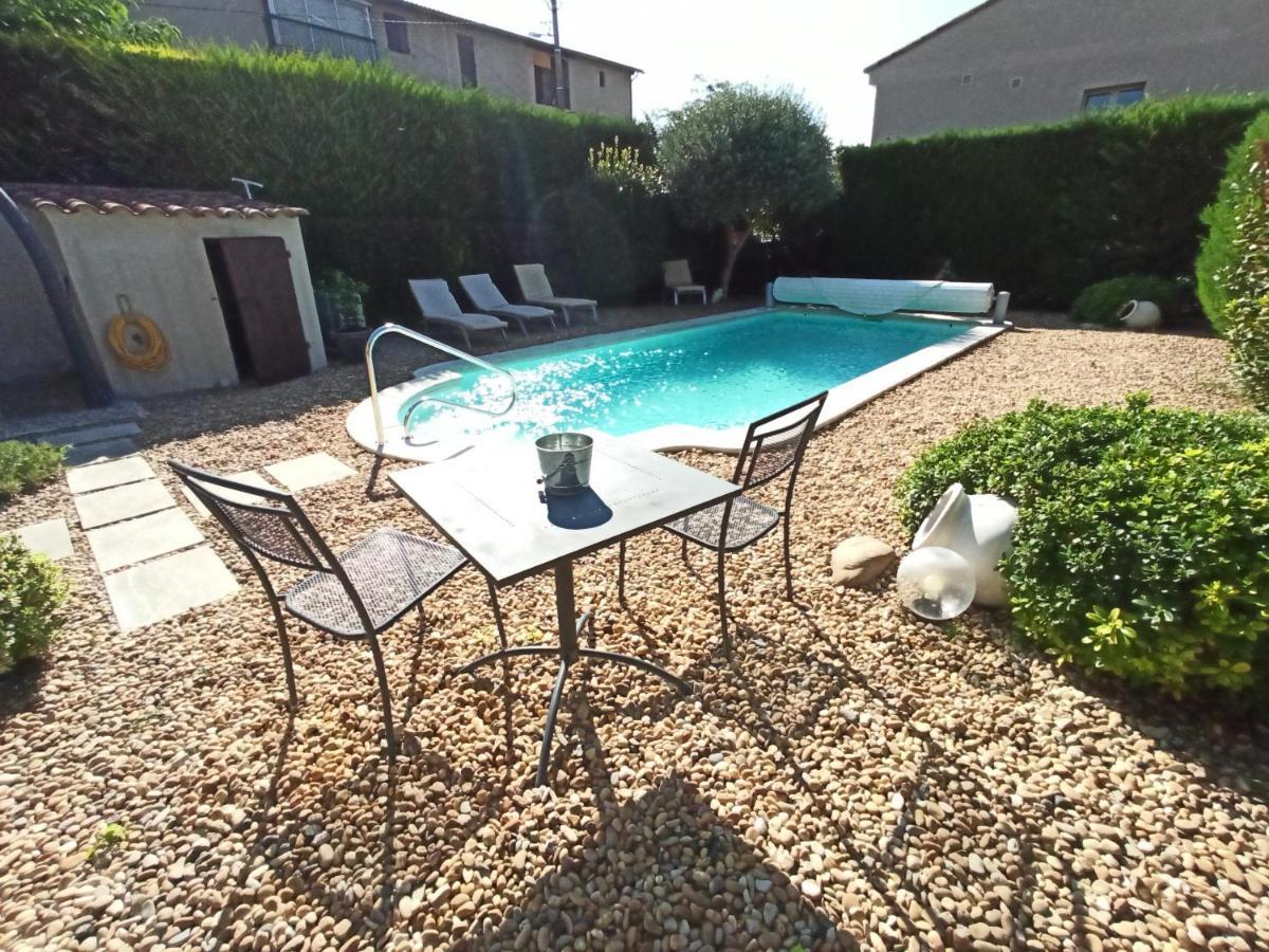 Appartement Grand Confort A Deux Pas Du Centre Ville L'Isle-sur-la-Sorgue Kültér fotó